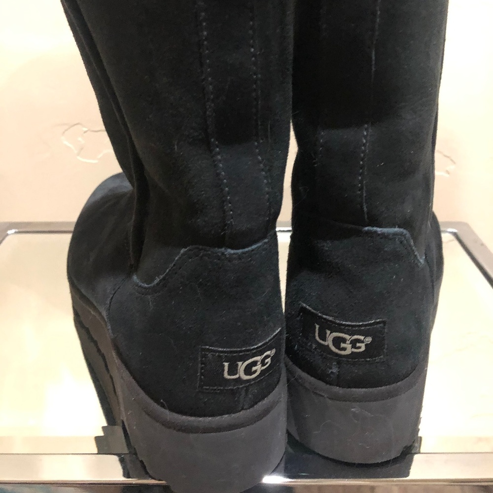 UGG Women's Amie 1013428